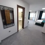 Complex Ekaterina 2*